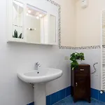 Vacation With 3 Separate And Private Parking *