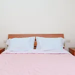 Vacation With 3 Separate And Private Parking