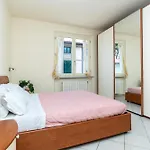 アパート Vacation With 3 Separate And Private Parking *