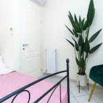 Vacation With 3 Separate And Private Parking