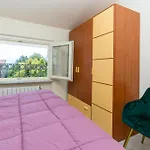 アパート Vacation With 3 Separate And Private Parking