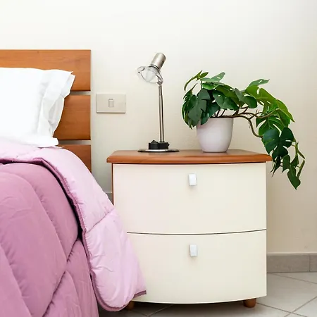 Vacation With 3 Separate And Private Parking * مارينا دي بييتراسانْت