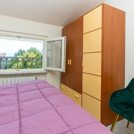 Apartment Vacation With 3 Separate And Private Parking