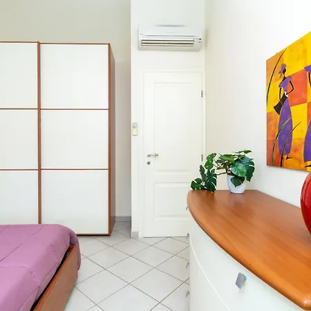 Vacation With 3 Separate And Private Parking شقة مارينا دي بييتراسانْت