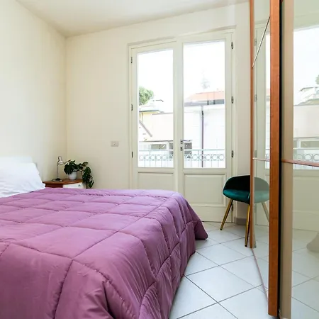 Apartment Vacation With 3 Separate And Private Parking Marina di Pietrasanta
