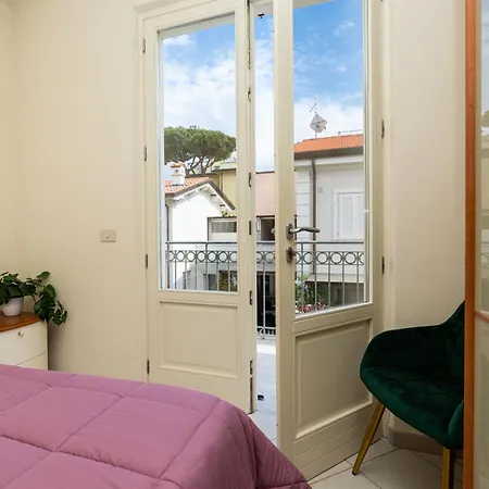 Vacation With 3 Separate And Private Parking مارينا دي بييتراسانْت