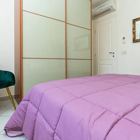 Vacation With 3 Separate And Private Parking Apartament *